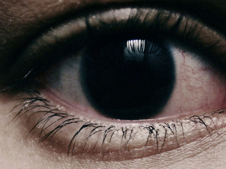 Черные глаза мужские