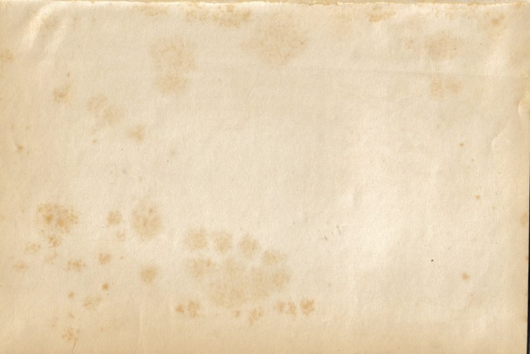 Бежевая мятая бумага