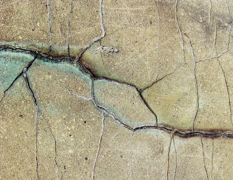 Морозобойное растрескивание пород