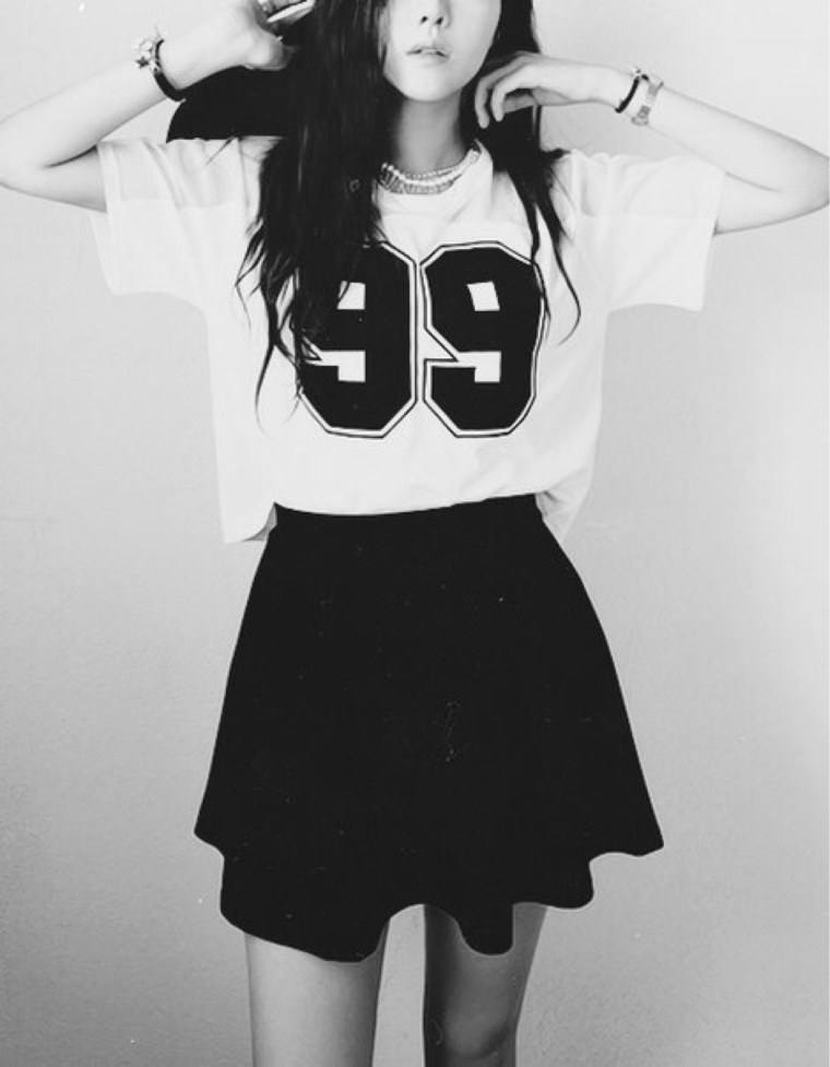 Крутая чёрная одежда для девушек