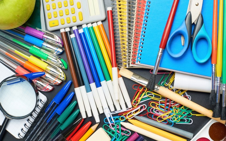 Бэк ту скул канцелярия 2020