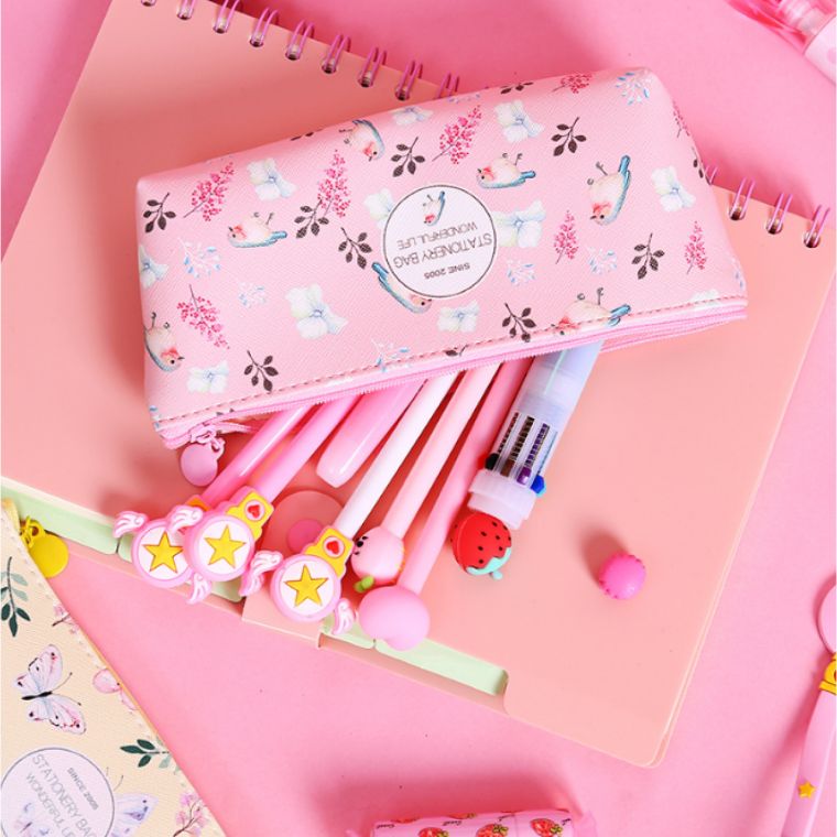 Красивая канцелярия для девочек
