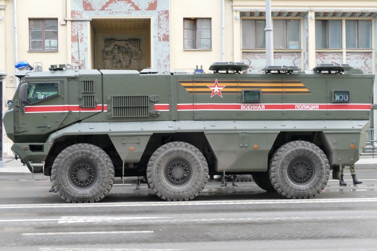 КАМАЗ-53949 Тайфун-к