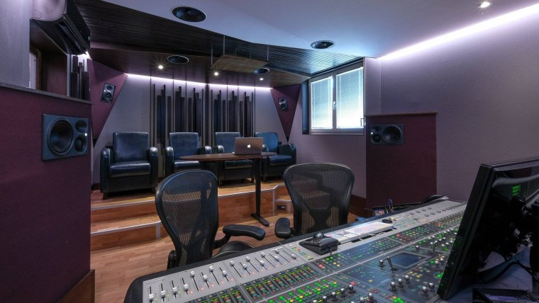 Krk s10.4 студия звукозаписи