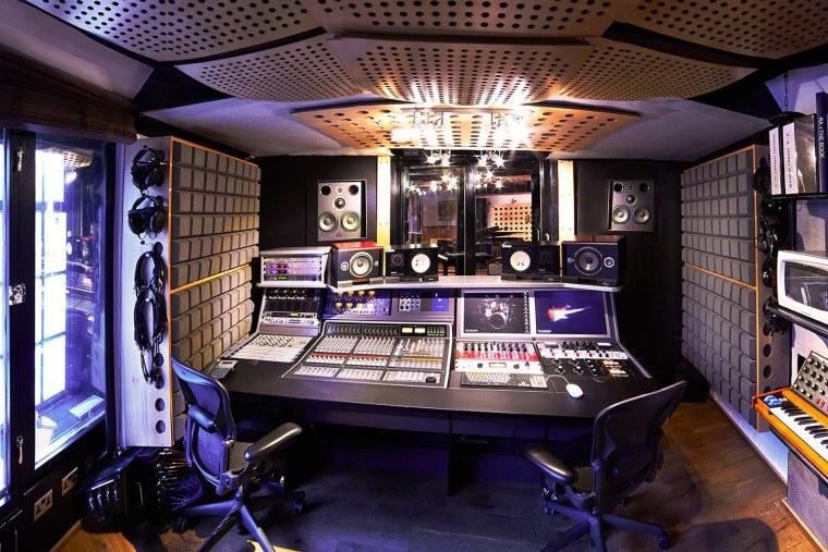 Профессиональная студия звукозаписи