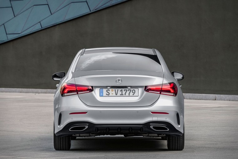 Мерседес а класс седан 2019