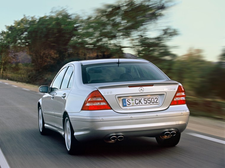 Мерседес w203 c 55 AMG