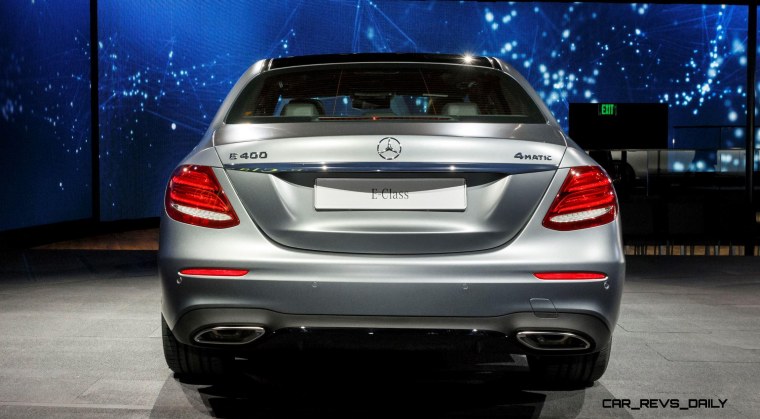 Мерседес Бенц е 400 4matic 2017