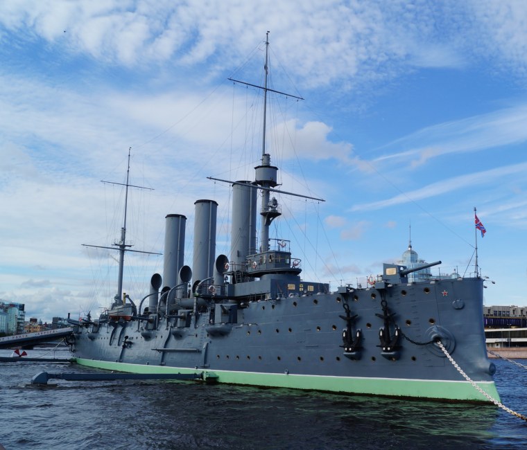 Крейсер Аврора в Санкт-Петербурге