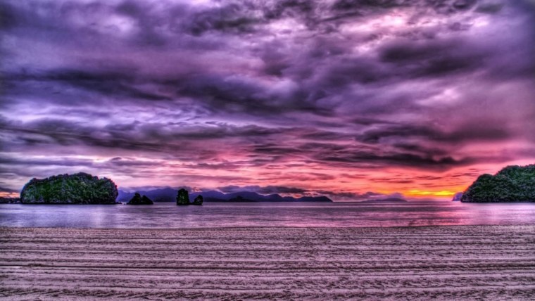 Фиолетовый коллаж Эстетика книги