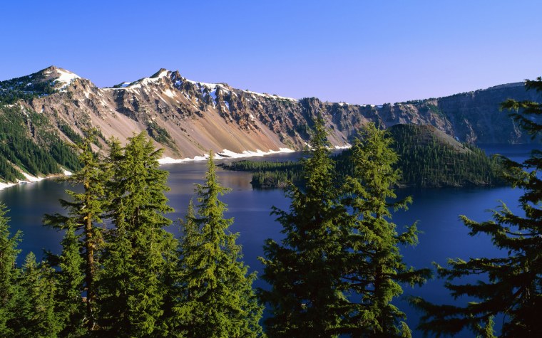 Горы в Сибири Байкал