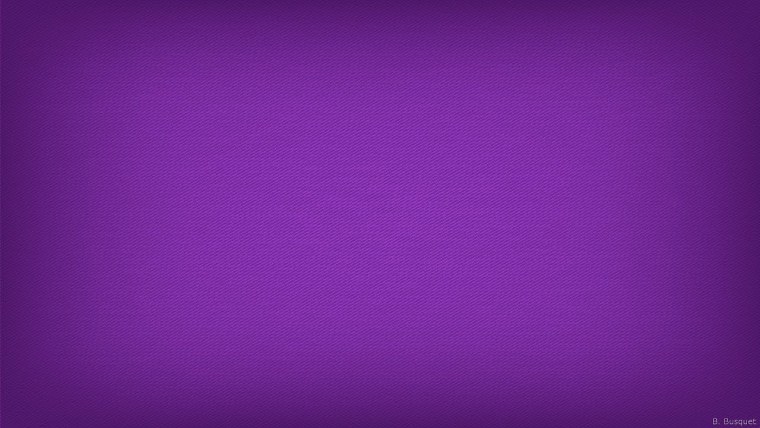 Фиолетовый цветочный фон