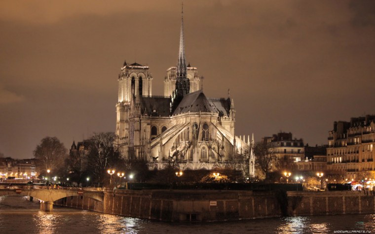 Собор Парижской Богоматери (г. Париж)