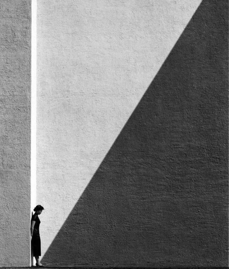 Черно белый Минимализм