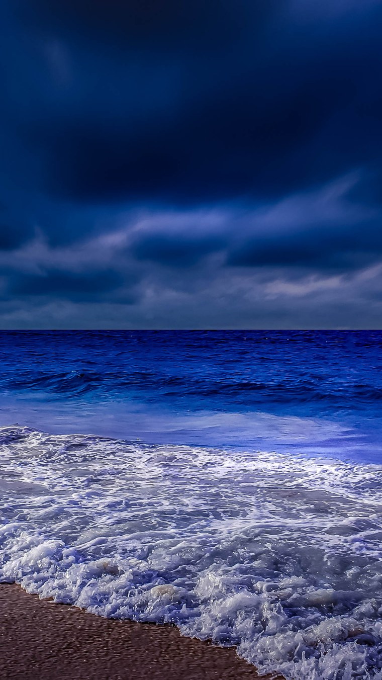 Море скалы закат