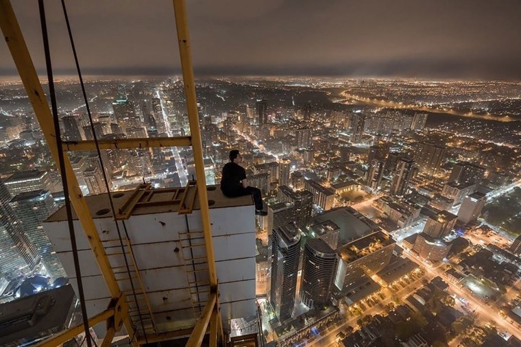 Крыша высотки