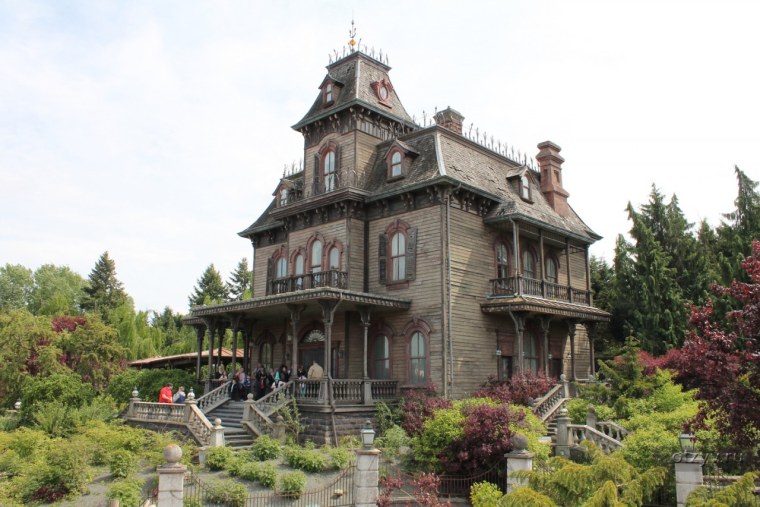 Парижский Диснейленд дом с привидениями