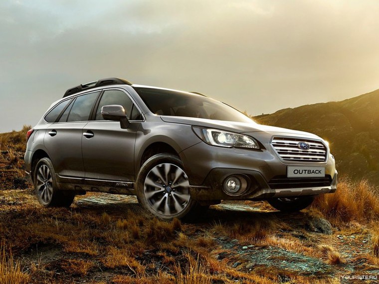 Субару Аутбек 2015