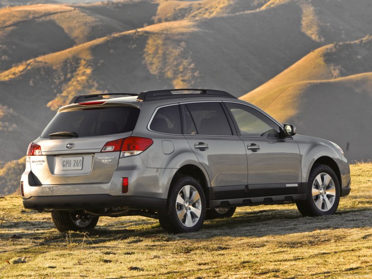 Субару Аутбек 2010