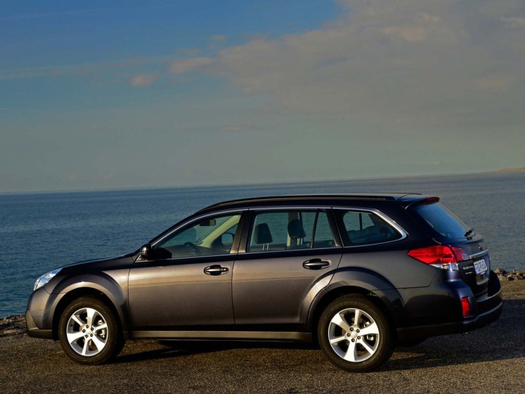 Subaru Outback IV 2014