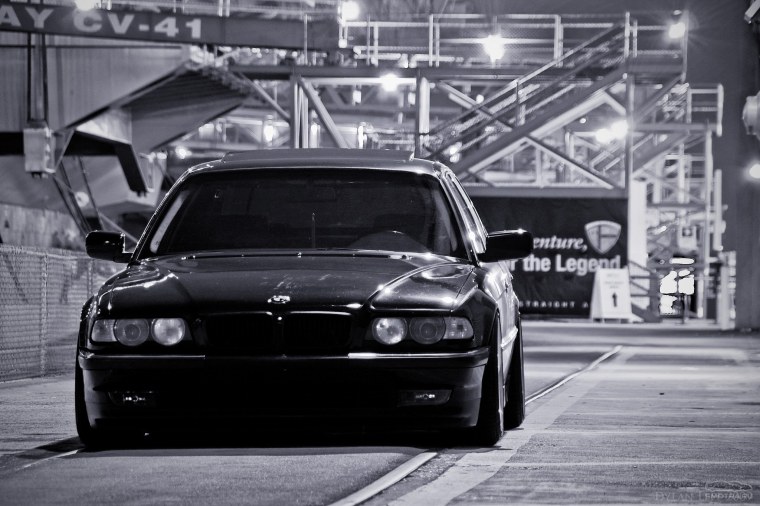 BMW e38 бандитская