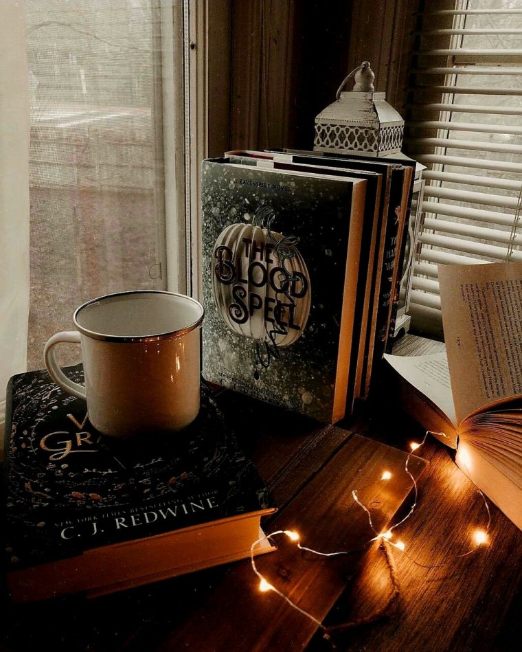 Эстетика книг и кофе