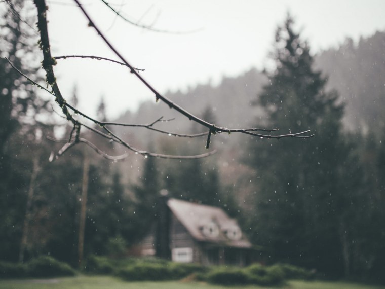 Эстетика дождя в деревне