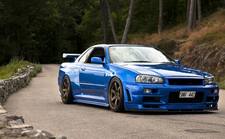 Nissan Skyline GTR r34 Blue