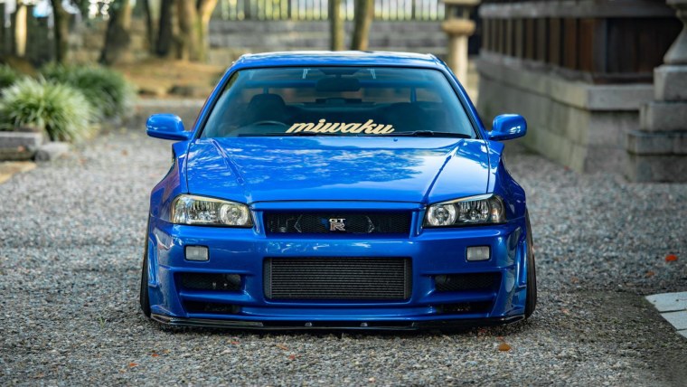 Nissan Skyline GTR r34