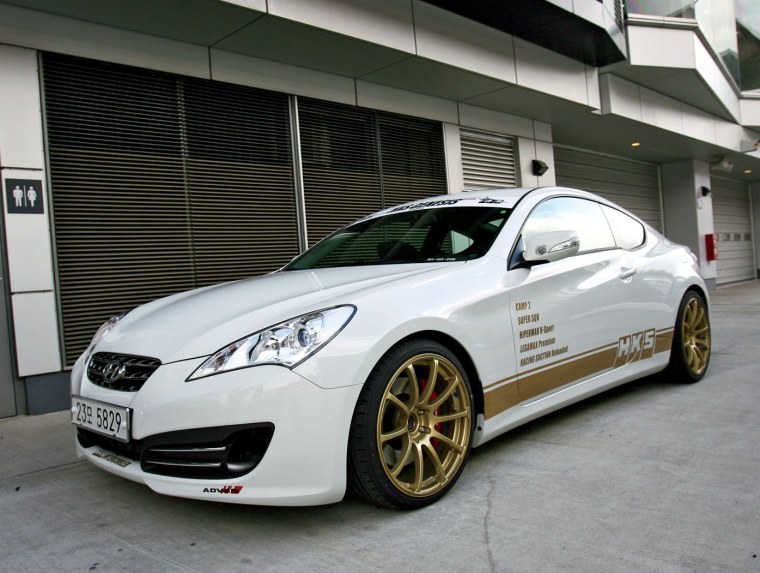 Белые с бронзовым авто