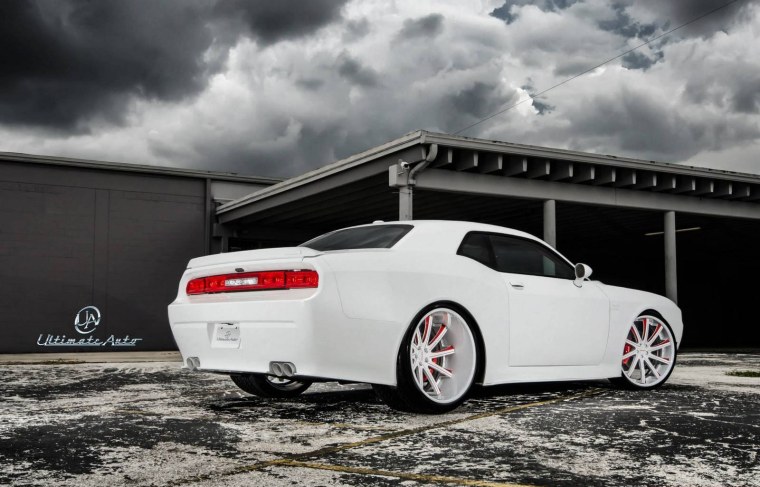 Dodge Challenger Widebody White