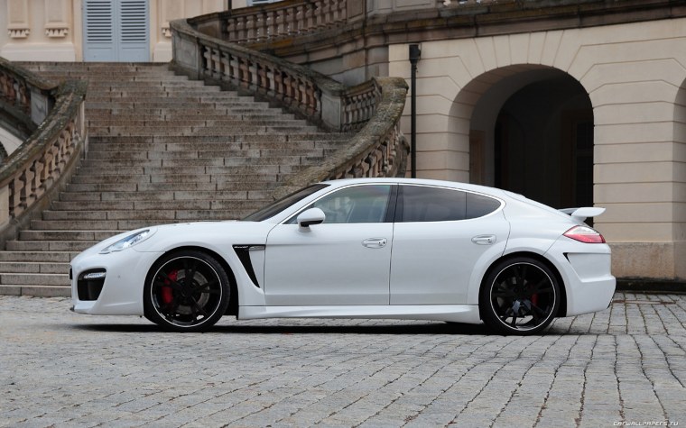 Порше Панамера 2011