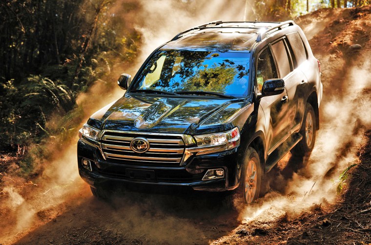 Тойота Лэнд Крузер 2016