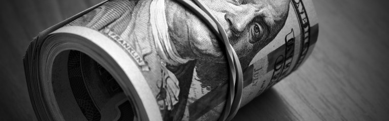 Розовые деньги