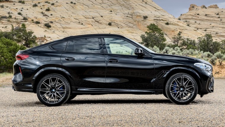 BMW x6m 2020 Competition черный