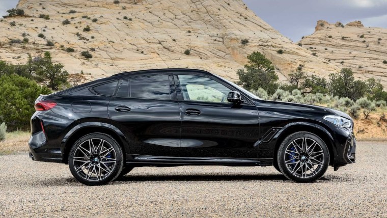 BMW x6m 2020 Competition черный