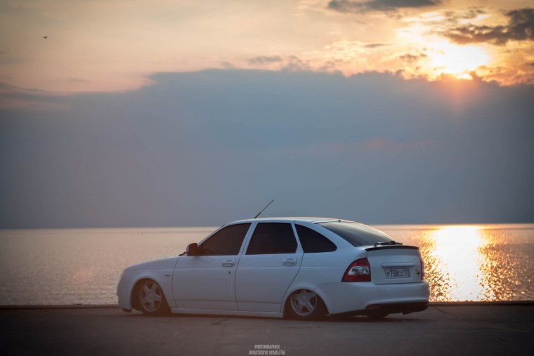 Лада Приора 4