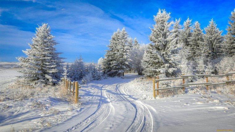 Зимний пейзаж деревня