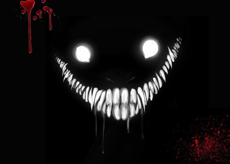 Страшная улыбка в темноте