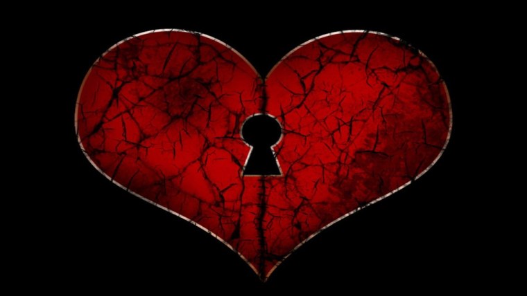 Сердечко на черном фоне