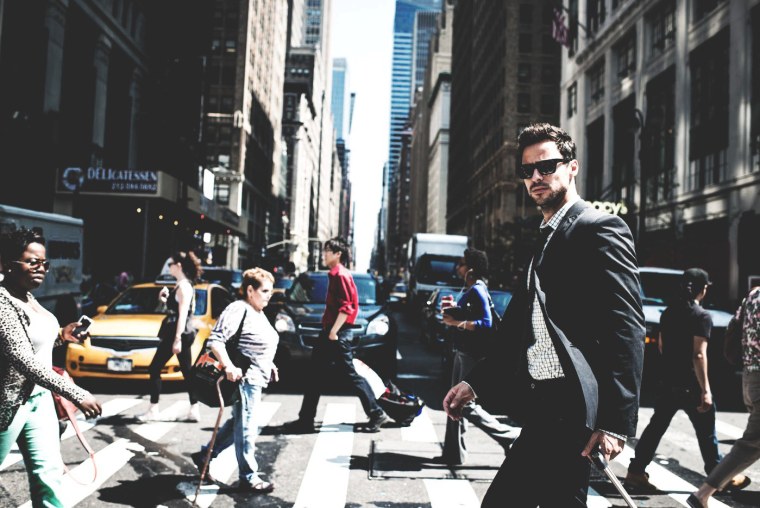 Люди в мегаполисе