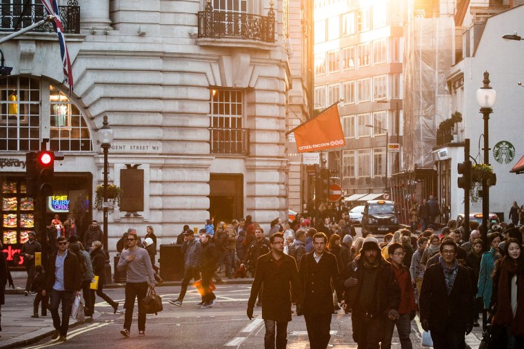 Люди на улице