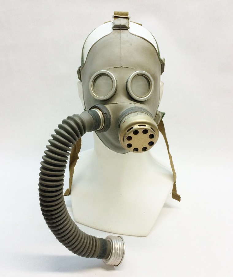 Противогазы для младенцев вторая мировая