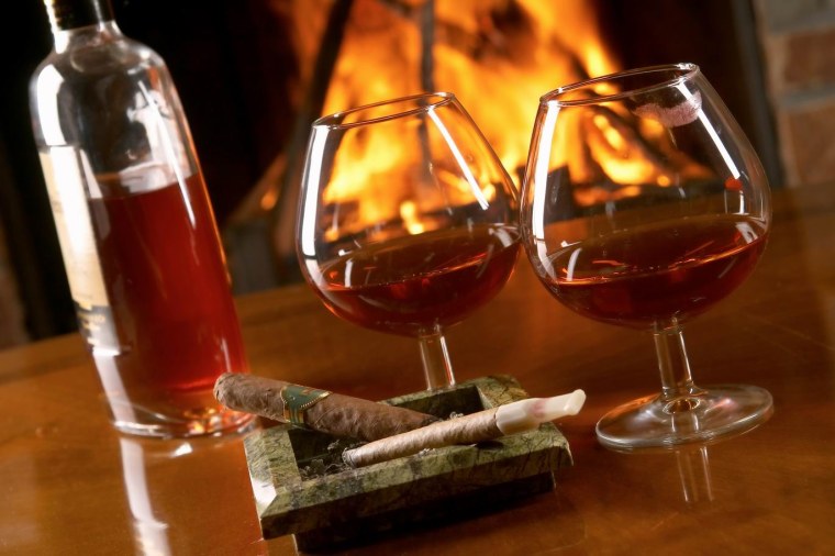 Вино и сигары