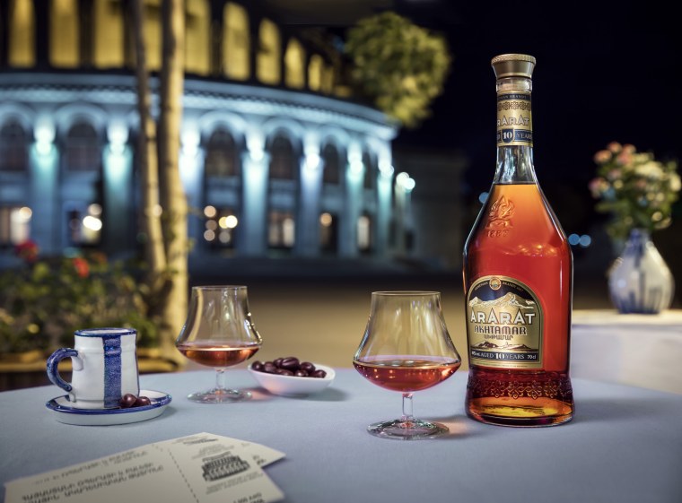 Армянский коньяк Арарат