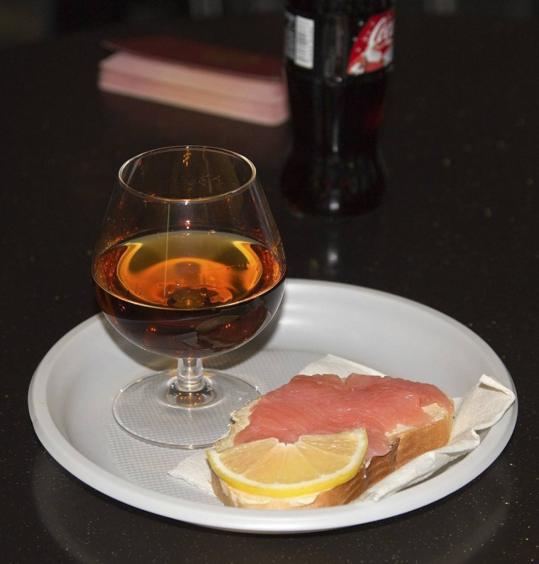 Коньяк с лимоном