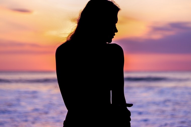 Девушка на закате