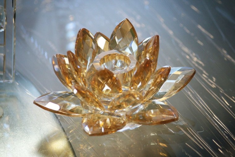 Лотос золотой ювелирные изделия