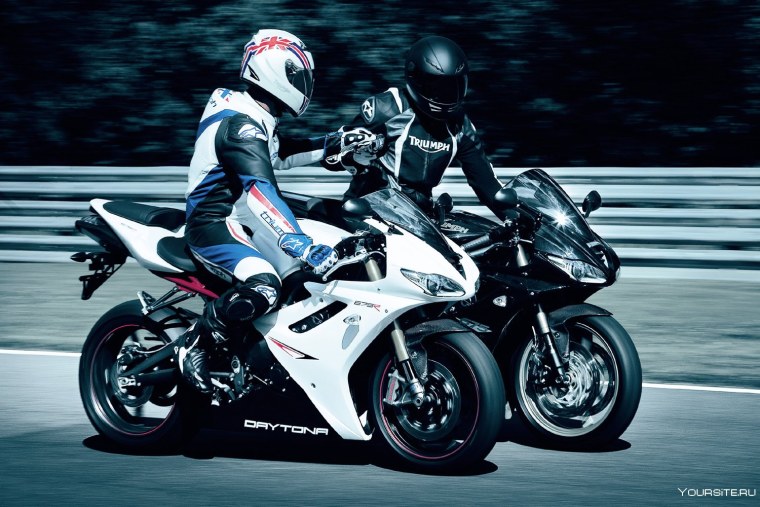 Triumph Daytona 675 r 2021