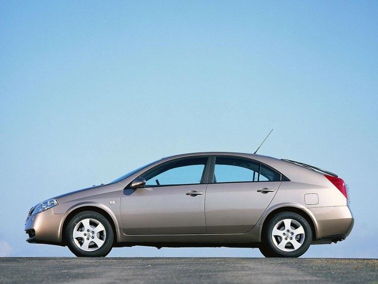 Nissan primera III (p12) салон